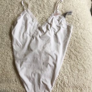 F21 lacy seamless bodysuit 🐰🐰🐰